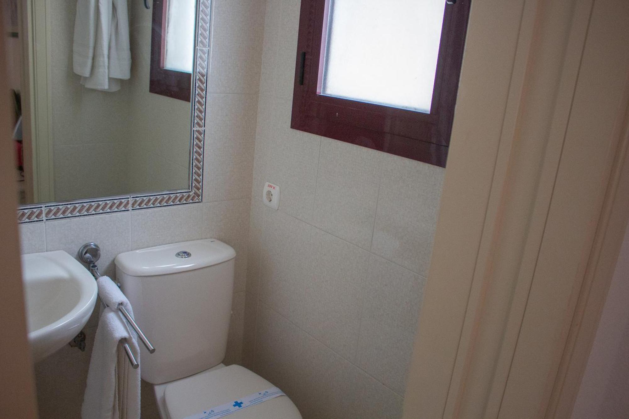 Apartamentos Coral Beach Unitursa Calp Exterior foto